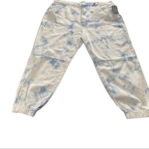 Forever 21 Cloudy Sky While Blue Wash Denim Hi-Rise Straight Jogger Jean 3XL NWT